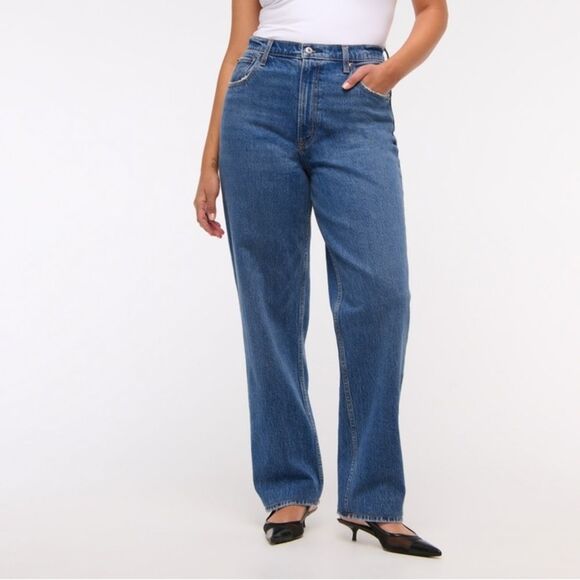 Abercrombie and Fitch The 90s Straight Ultra High Rise Vintage Med Wash Size 10 - Picture 1 of 10